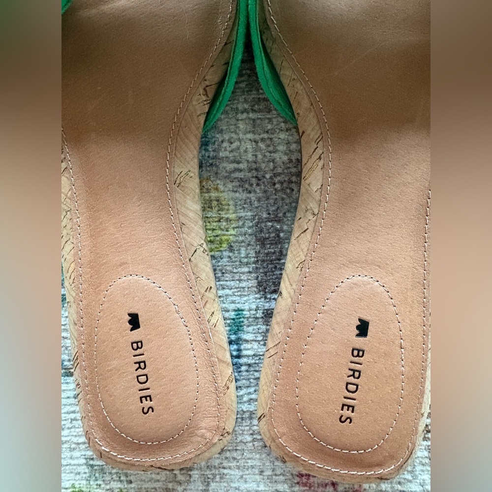 Birdies The Kiwi in Kelly Green Suede, Limited, NWOT - Picture 10 of 13